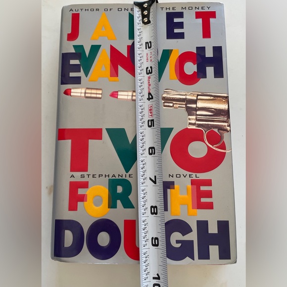 Two for the Dough by Janet Evanovich (1996, Hardcover, Autographed) - Picture 8 of 10